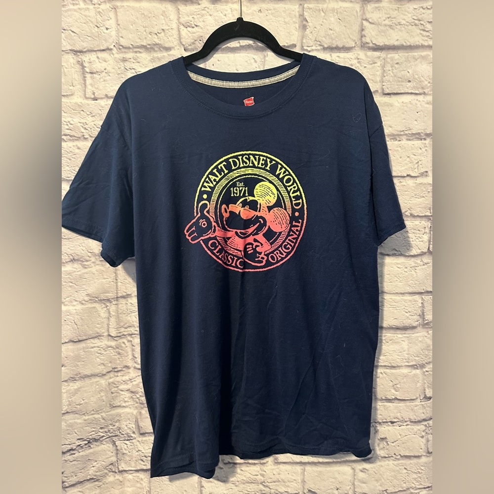 Men’s Large Walt Disney World T-Shirt